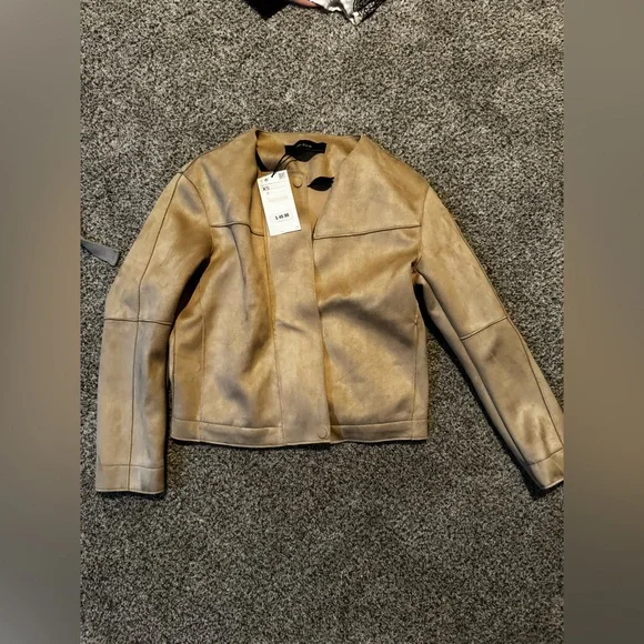 Zara suede cropped jacket - Picture 1 of 1